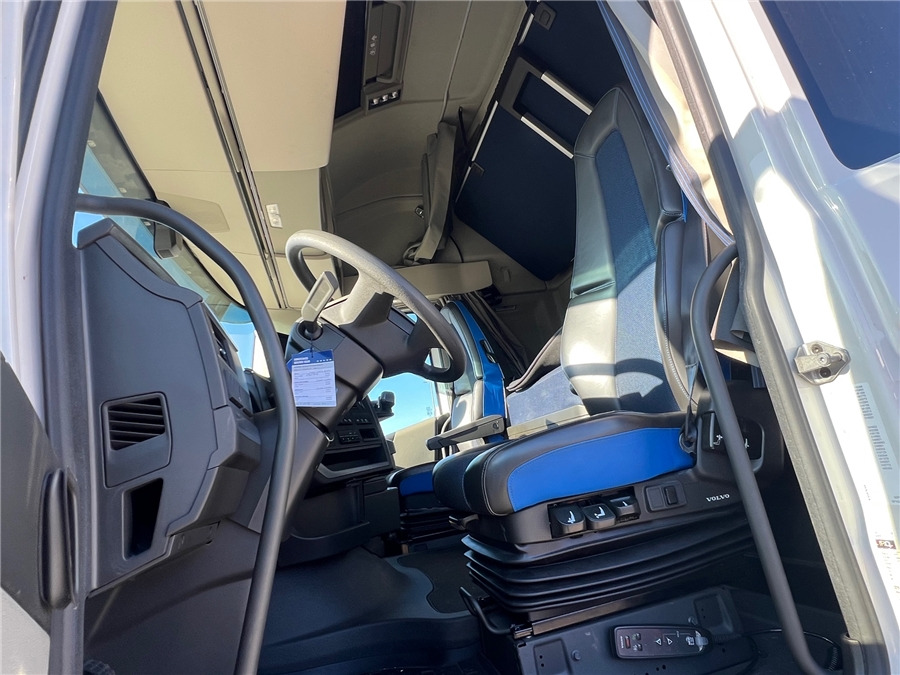 Leasing financiero de Volvo FH500/RETARDER/PCOOL leasing Volvo FH500/RETARDER/PCOOL: foto 15