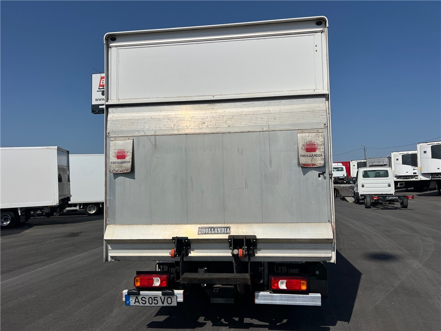 Iveco 35C16HA8 - Camión caja cerrada: foto 5 Iveco 35C16HA8 - Camión caja cerrada: foto 5