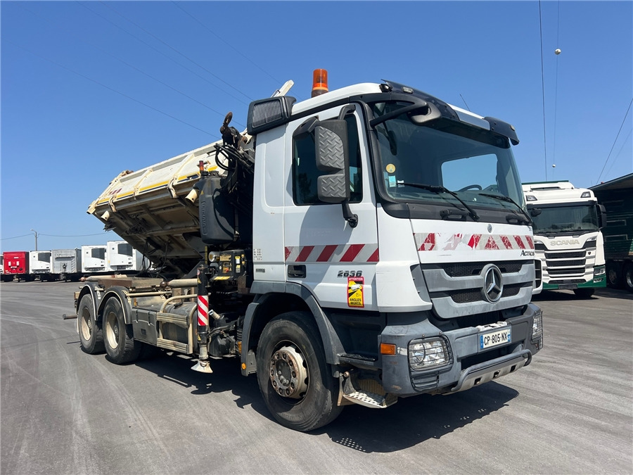 MERCEDES-BENZ ACTROS 2636 - Volquete camión: foto 2 MERCEDES-BENZ ACTROS 2636 - Volquete camión: foto 2
