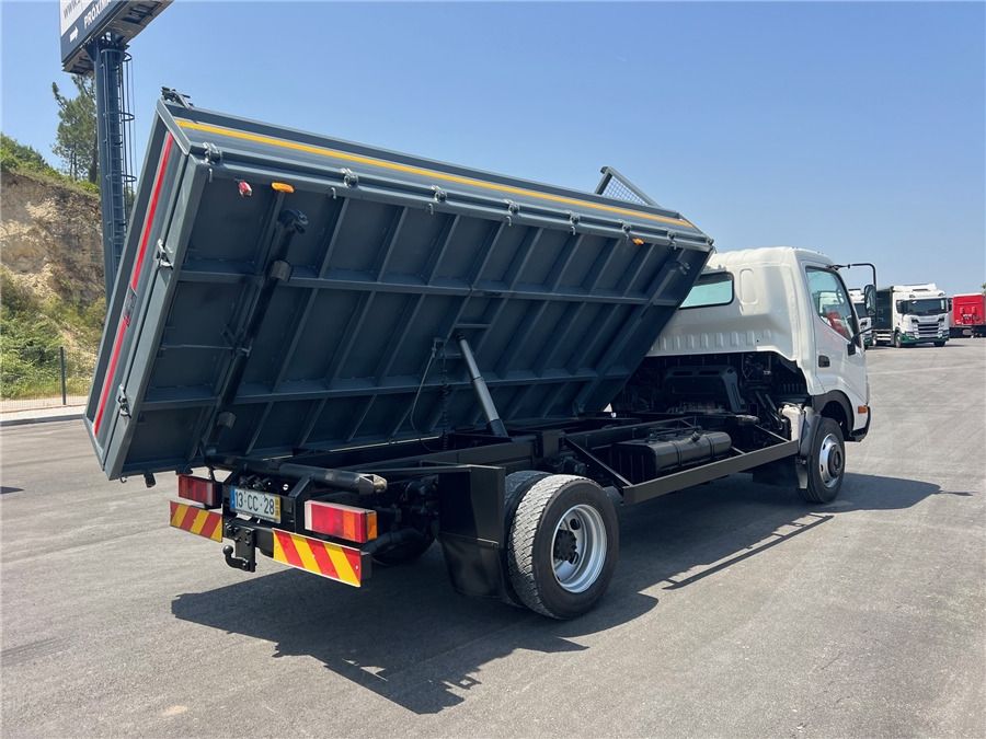 Volquete camión TOYOTA DYNA: foto 8