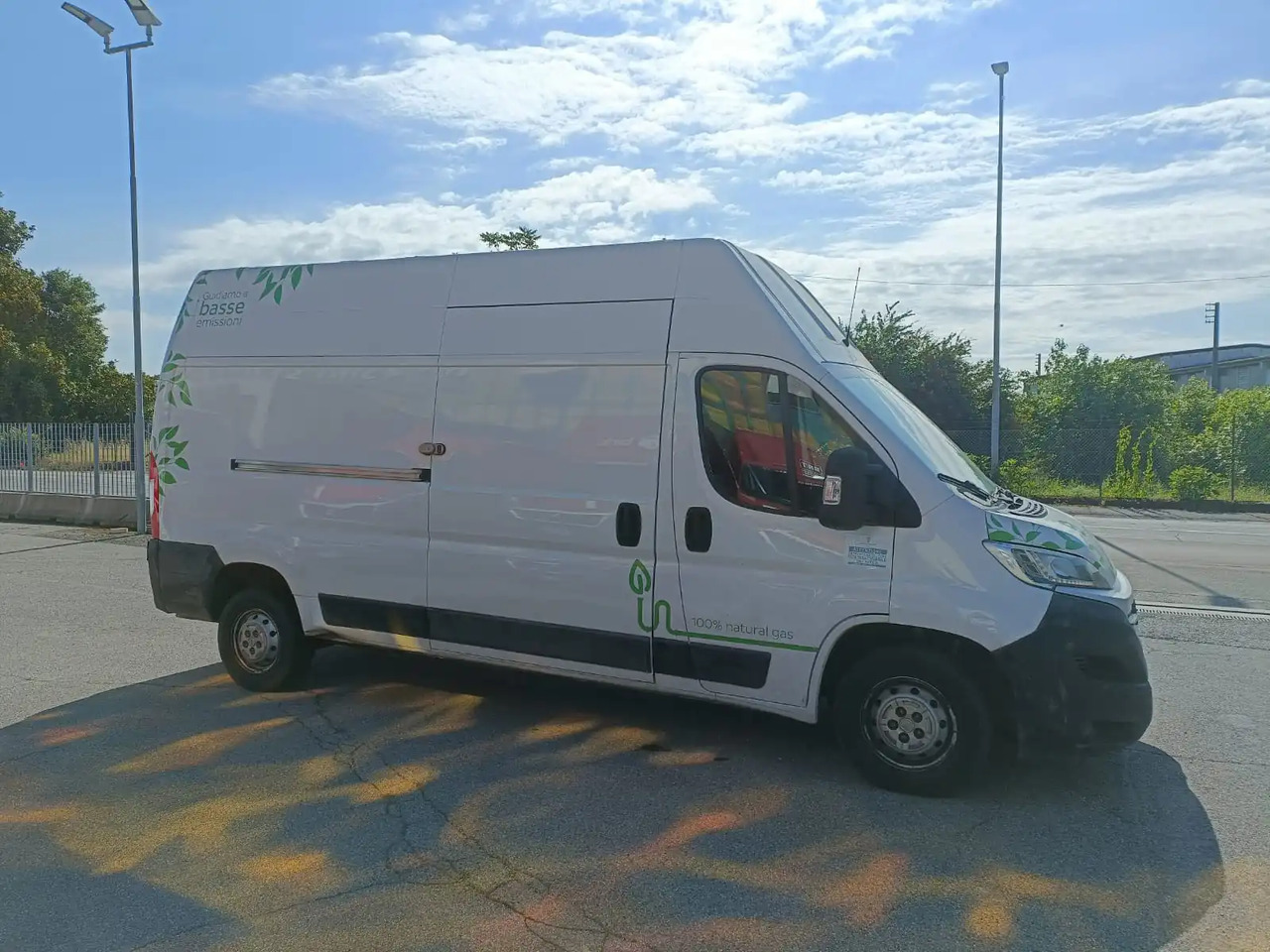 FIAT DUCATO L3H3 3.0 CC CNG - Furgón: foto 2 FIAT DUCATO L3H3 3.0 CC CNG - Furgón: foto 2
