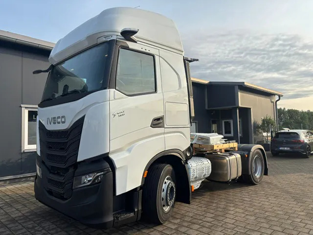 IVECO STRALIS S-WAY AS440S50 T/P - Chasis camión: foto 2 IVECO STRALIS S-WAY AS440S50 T/P - Chasis camión: foto 2