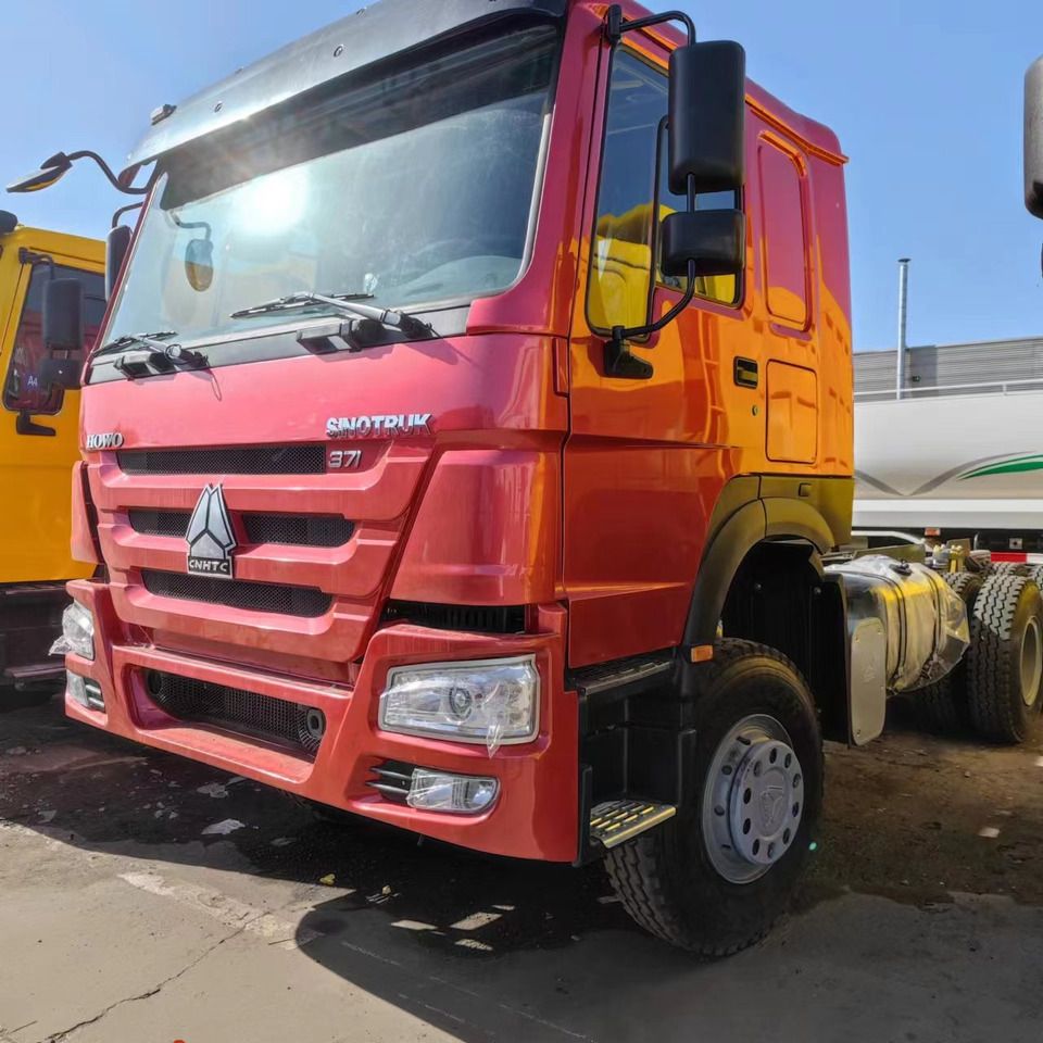 Howo Brandnew 371 6X4 - Cabeza tractora: foto 1 Howo Brandnew 371 6X4 - Cabeza tractora: foto 1