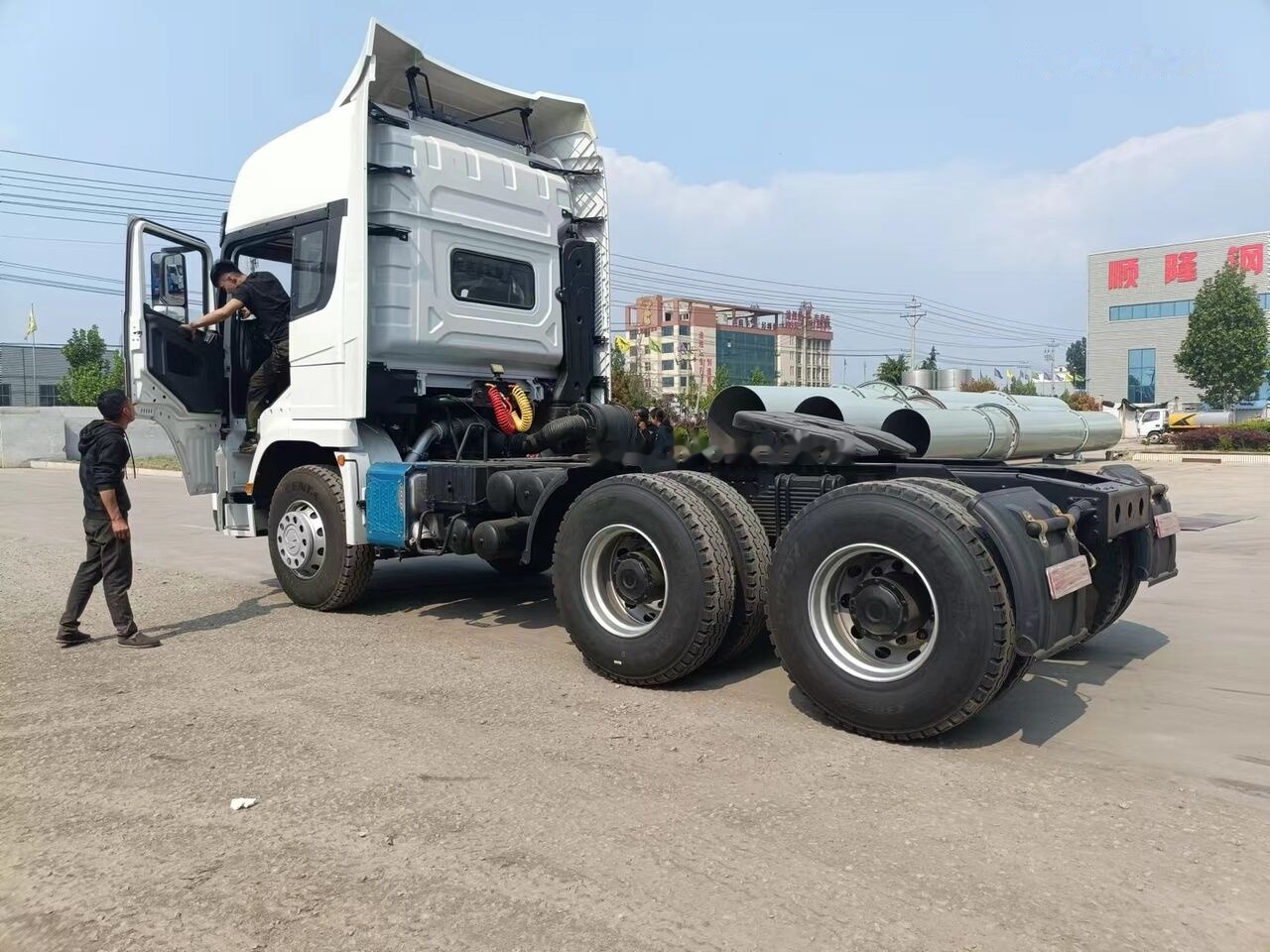 Shacman X3000 - Cabeza tractora: foto 2 Shacman X3000 - Cabeza tractora: foto 2