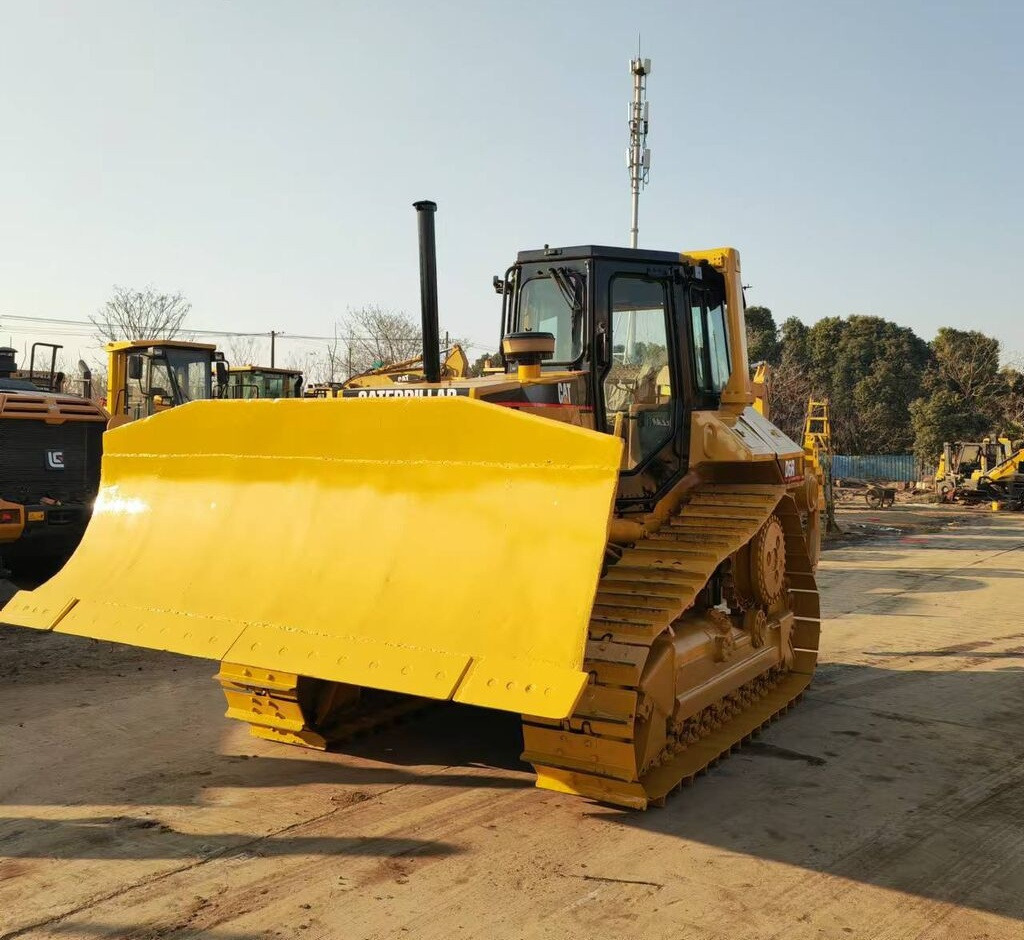Caterpillar D6R - Bulldozer: foto 4 Caterpillar D6R - Bulldozer: foto 4