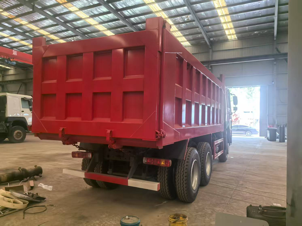 Howo 371 6X4 NEW - Volquete camión: foto 4 Howo 371 6X4 NEW - Volquete camión: foto 4