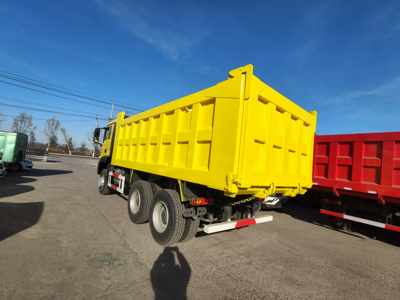 Howo HOWO TX 6X4 Dump Truck - Volquete camión: foto 3 Howo HOWO TX 6X4 Dump Truck - Volquete camión: foto 3