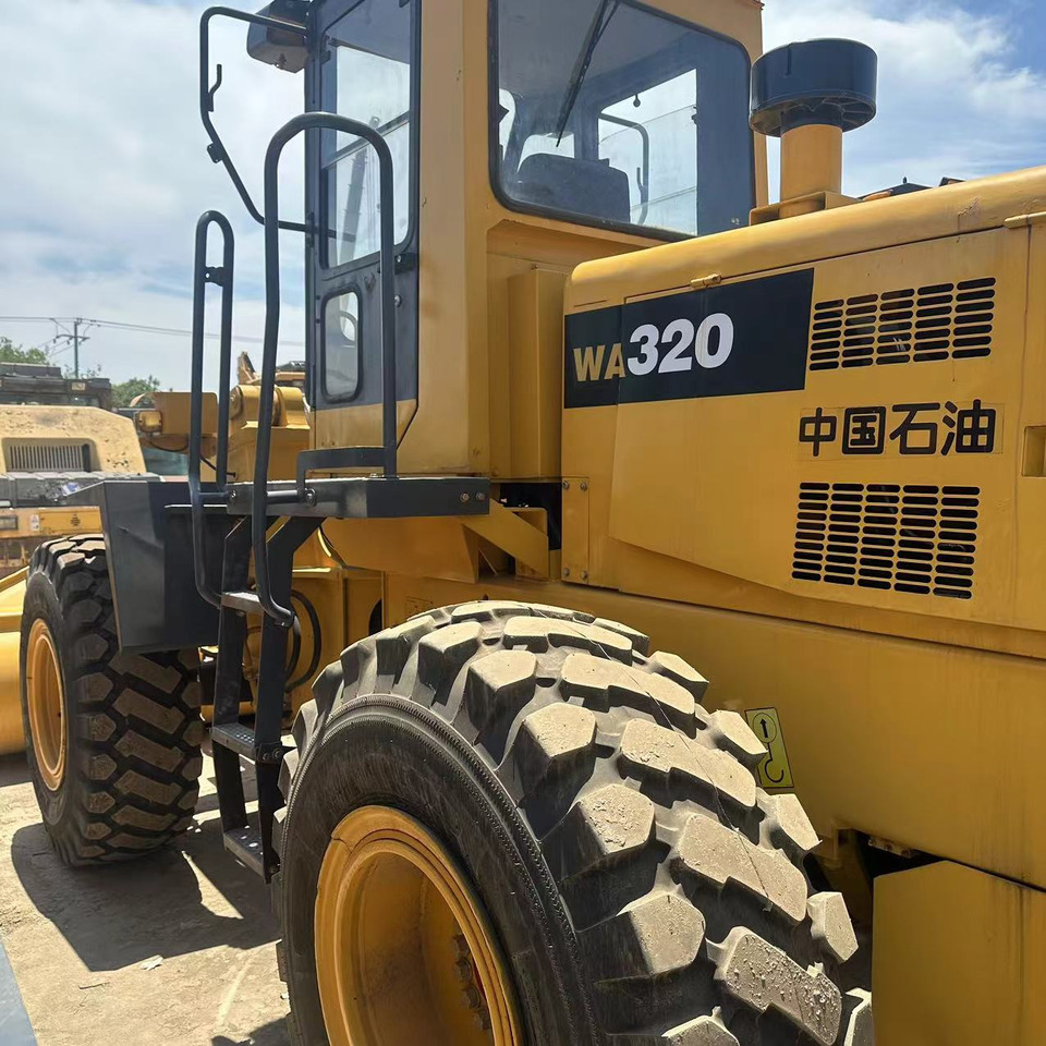 Komatsu WA320 - Cargadora de ruedas: foto 1 Komatsu WA320 - Cargadora de ruedas: foto 1