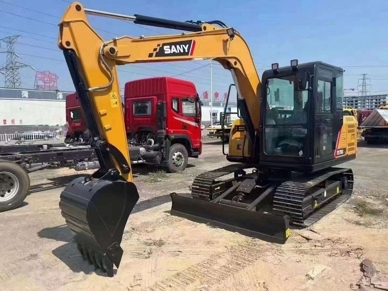 Sany SY75C - Miniexcavadora: foto 1 Sany SY75C - Miniexcavadora: foto 1
