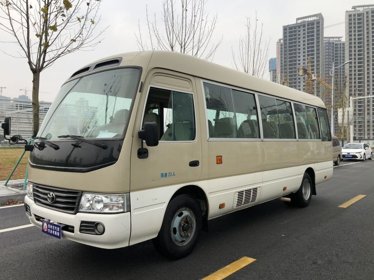 Toyota Coaster - Autobús urbano: foto 3 Toyota Coaster - Autobús urbano: foto 3