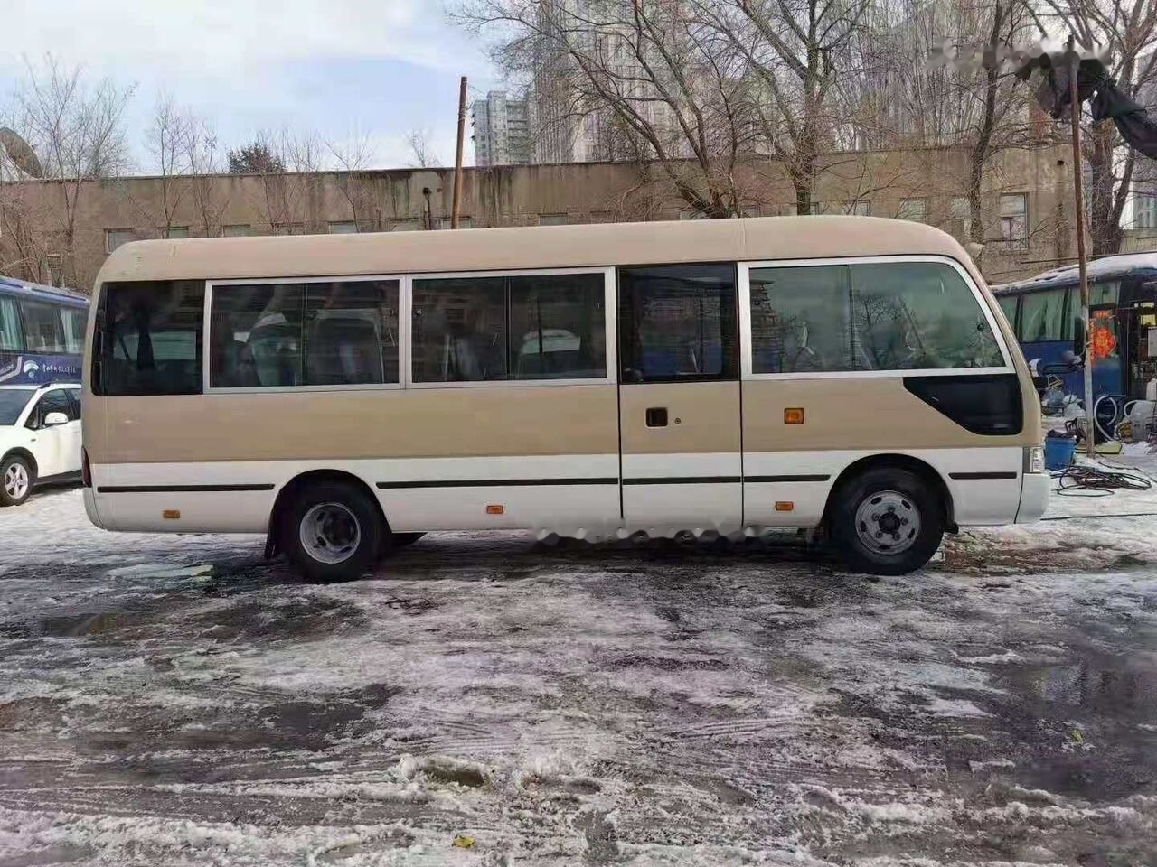 Toyota Coaster - Autobús urbano: foto 3 Toyota Coaster - Autobús urbano: foto 3