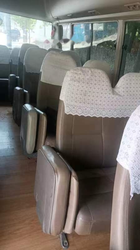 Toyota Coaster - Autobús urbano: foto 1 Toyota Coaster - Autobús urbano: foto 1