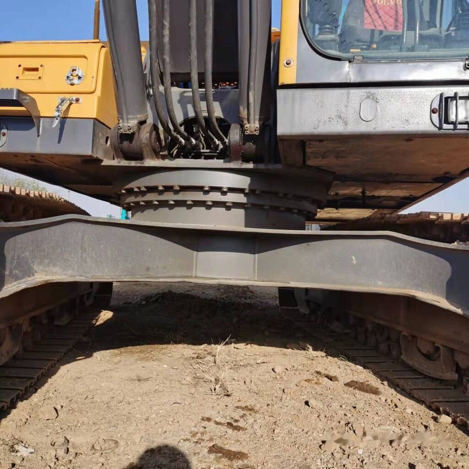 Volvo EC210BLC - Excavadora de cadenas: foto 1 Volvo EC210BLC - Excavadora de cadenas: foto 1