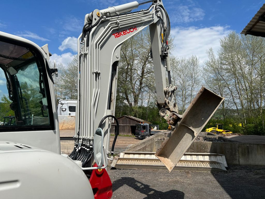Takeuchi TB 260 u. 250 V4 Powertilt 3x vorhanden - Miniexcavadora: foto 3 Takeuchi TB 260 u. 250 V4 Powertilt 3x vorhanden - Miniexcavadora: foto 3