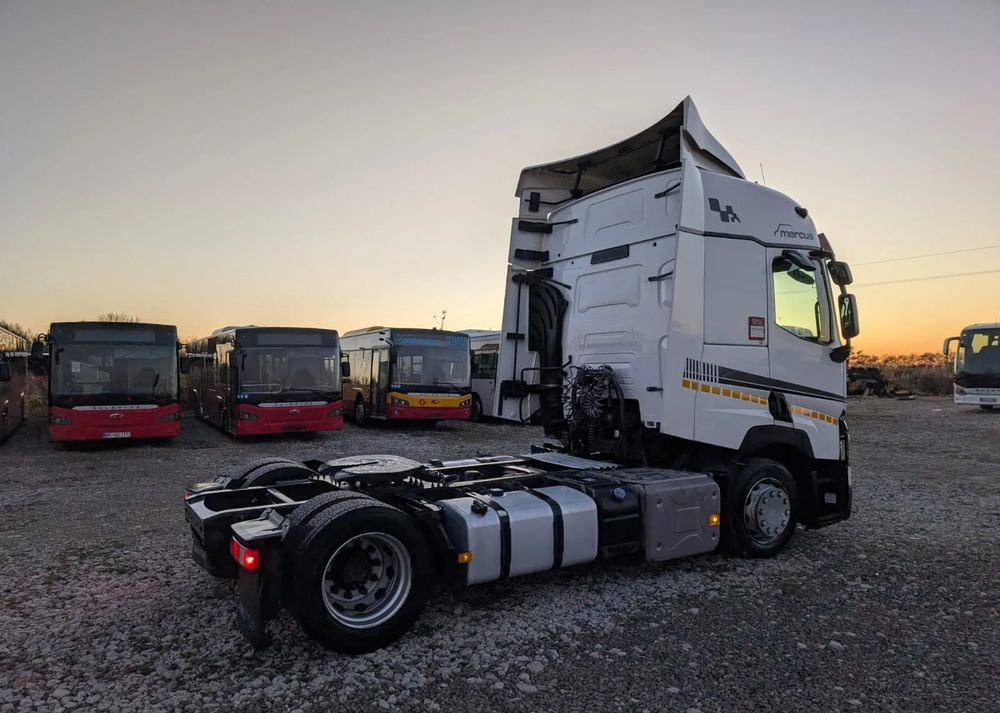 Renault T440 - Cabeza tractora: foto 4 Renault T440 - Cabeza tractora: foto 4