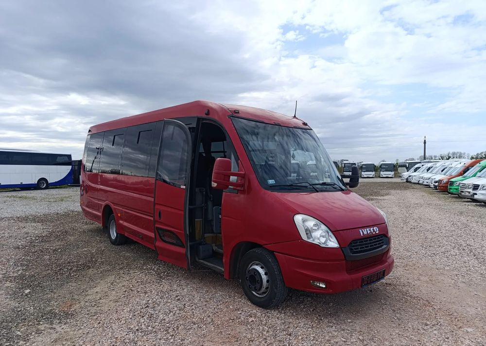 Iveco Sunrise - Minibús, Furgoneta de pasajeros: foto 1 Iveco Sunrise - Minibús, Furgoneta de pasajeros: foto 1