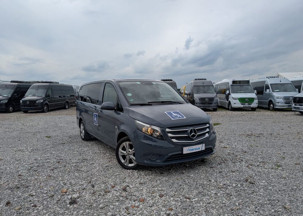 Mercedes-Benz Vito CDI Tourer Base 447.703 - Minibús, Furgoneta de pasajeros: foto 1 Mercedes-Benz Vito CDI Tourer Base 447.703 - Minibús, Furgoneta de pasajeros: foto 1
