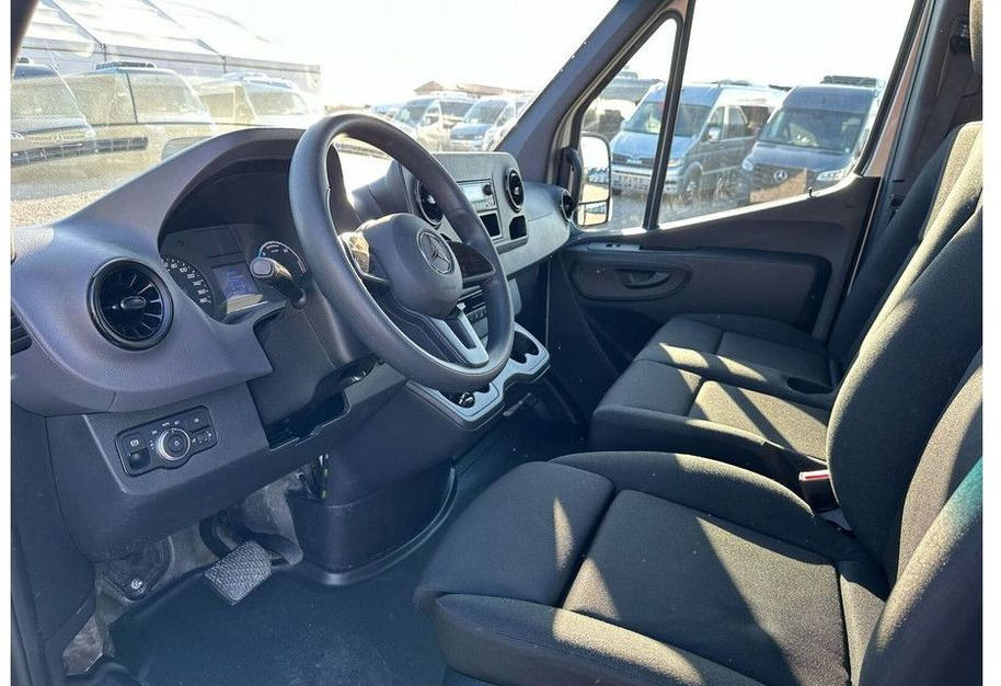 Minibús, Autobús eléctrico Mercedes-Benz eSprinter: foto 11 Minibús, Autobús eléctrico Mercedes-Benz eSprinter: foto 11