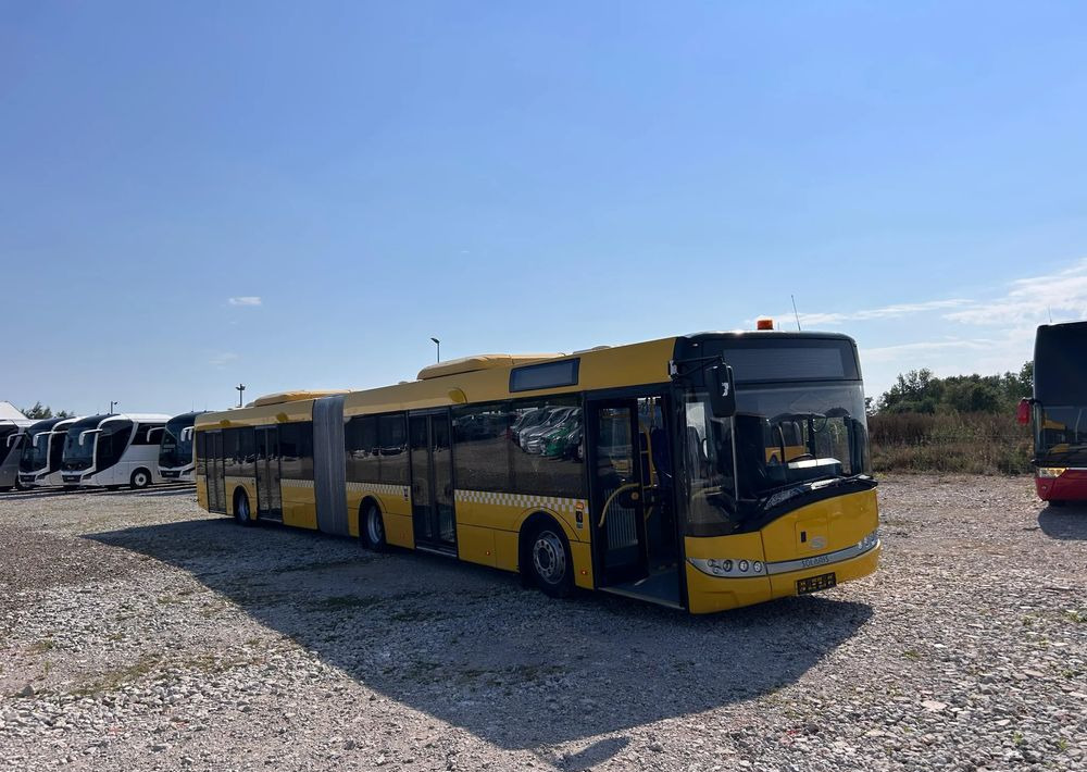 Solaris URBINO 18LE - Autobús articulado: foto 1 Solaris URBINO 18LE - Autobús articulado: foto 1