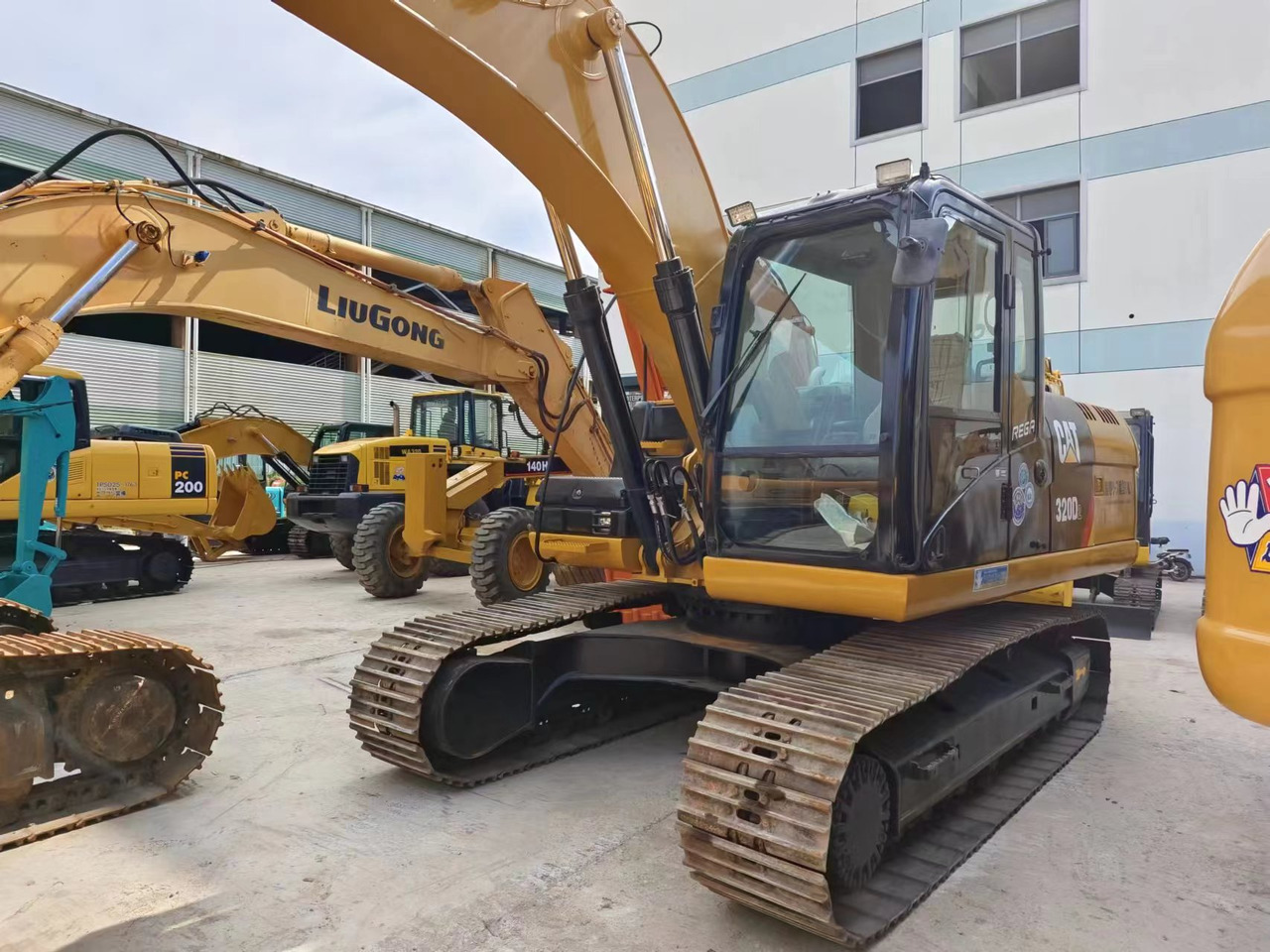 CAT 320D 320D2 320 - Excavadora de cadenas: foto 2 CAT 320D 320D2 320 - Excavadora de cadenas: foto 2
