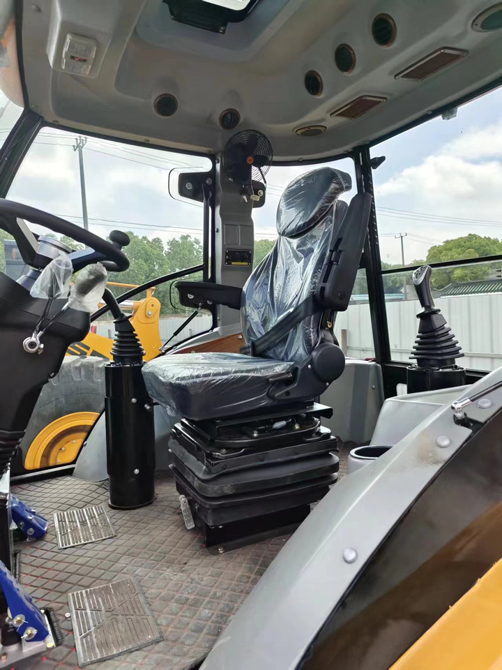 CATERPILLAR 420F - Retroexcavadora: foto 4 CATERPILLAR 420F - Retroexcavadora: foto 4