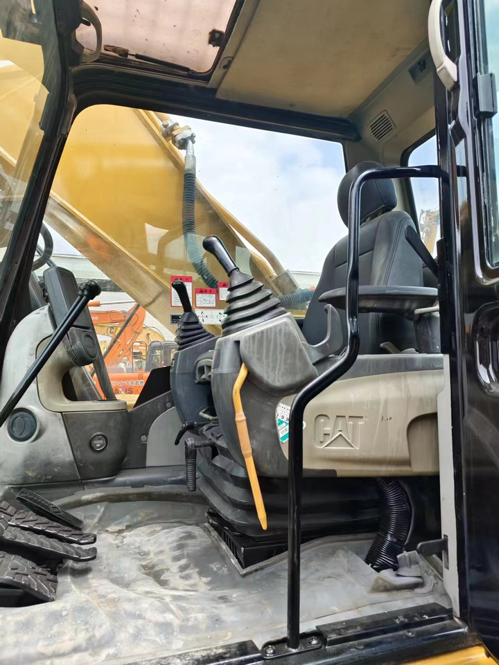 CATERPILLAR CAT 336D2L 336D - Excavadora de cadenas: foto 4 CATERPILLAR CAT 336D2L 336D - Excavadora de cadenas: foto 4