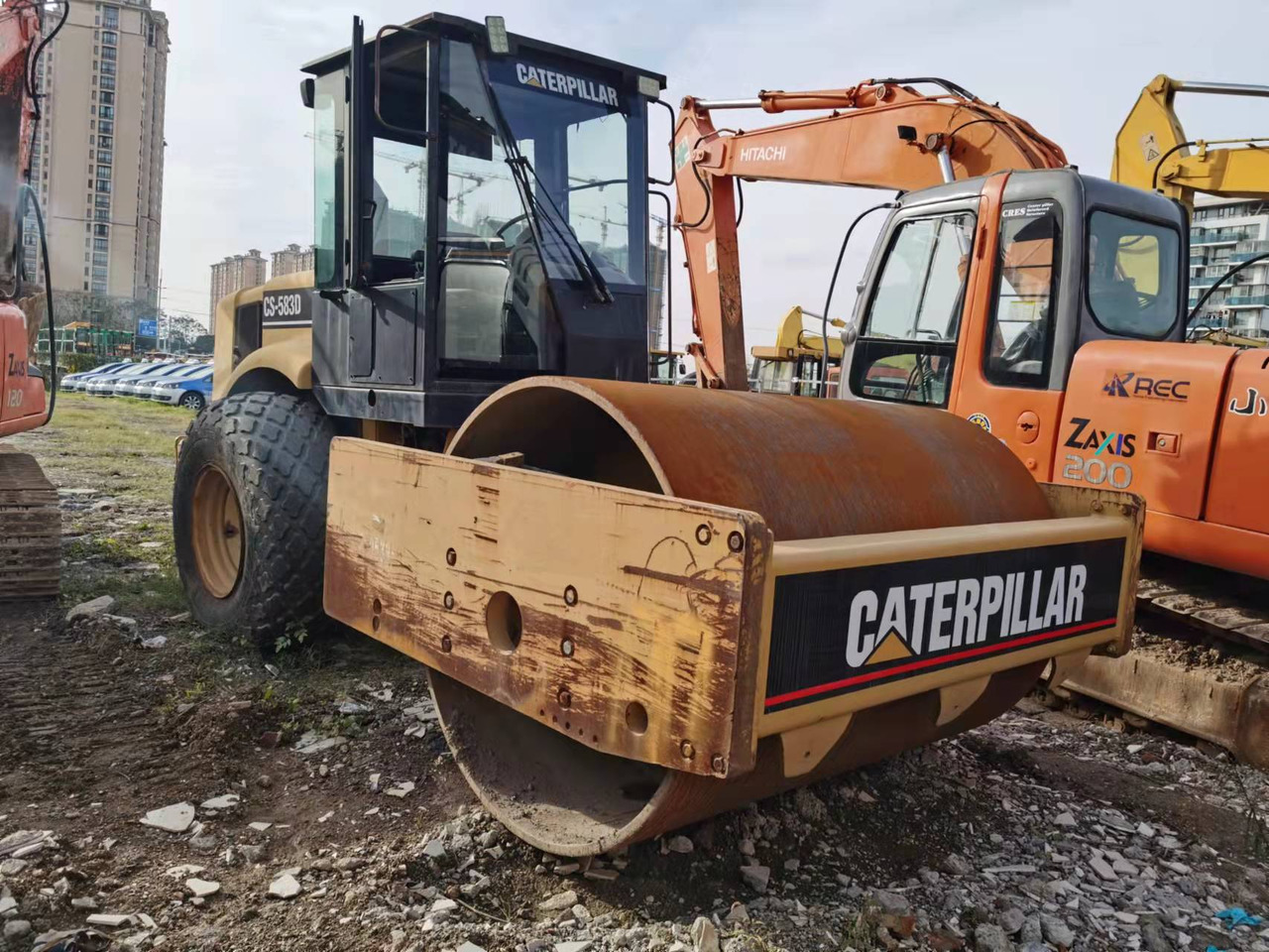 CATERPILLAR CS 583D - Compactador: foto 2 CATERPILLAR CS 583D - Compactador: foto 2