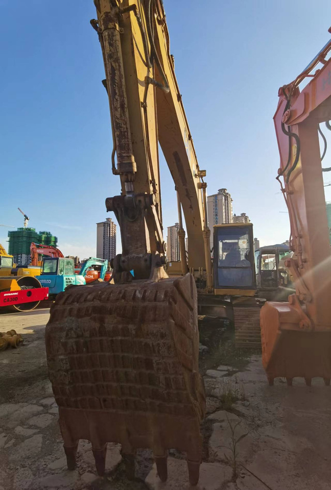 CATERPILLAR E200B - Excavadora de cadenas: foto 2 CATERPILLAR E200B - Excavadora de cadenas: foto 2