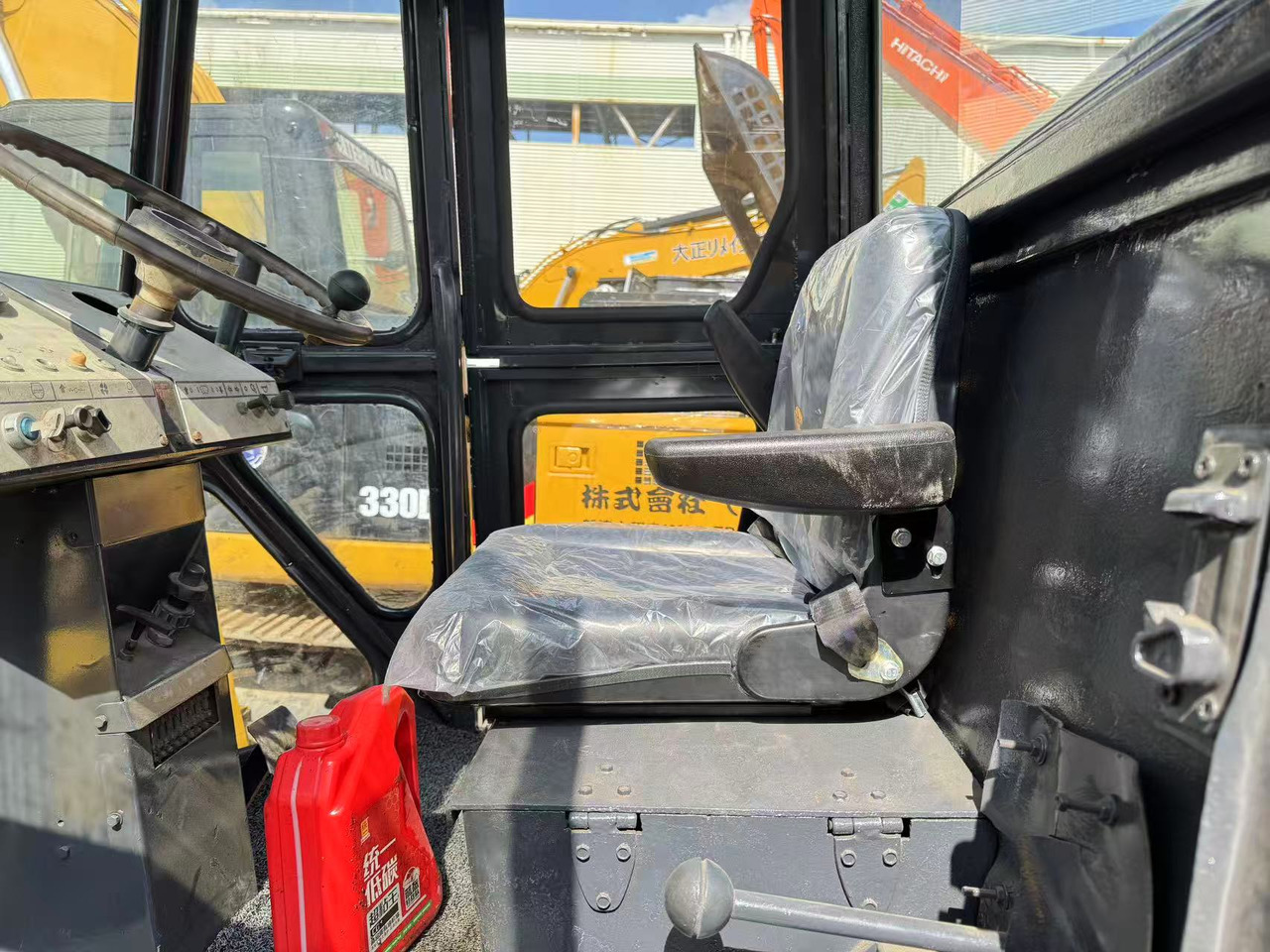 DYNAPAC CA301D - Apisonadora de asfalto: foto 4 DYNAPAC CA301D - Apisonadora de asfalto: foto 4