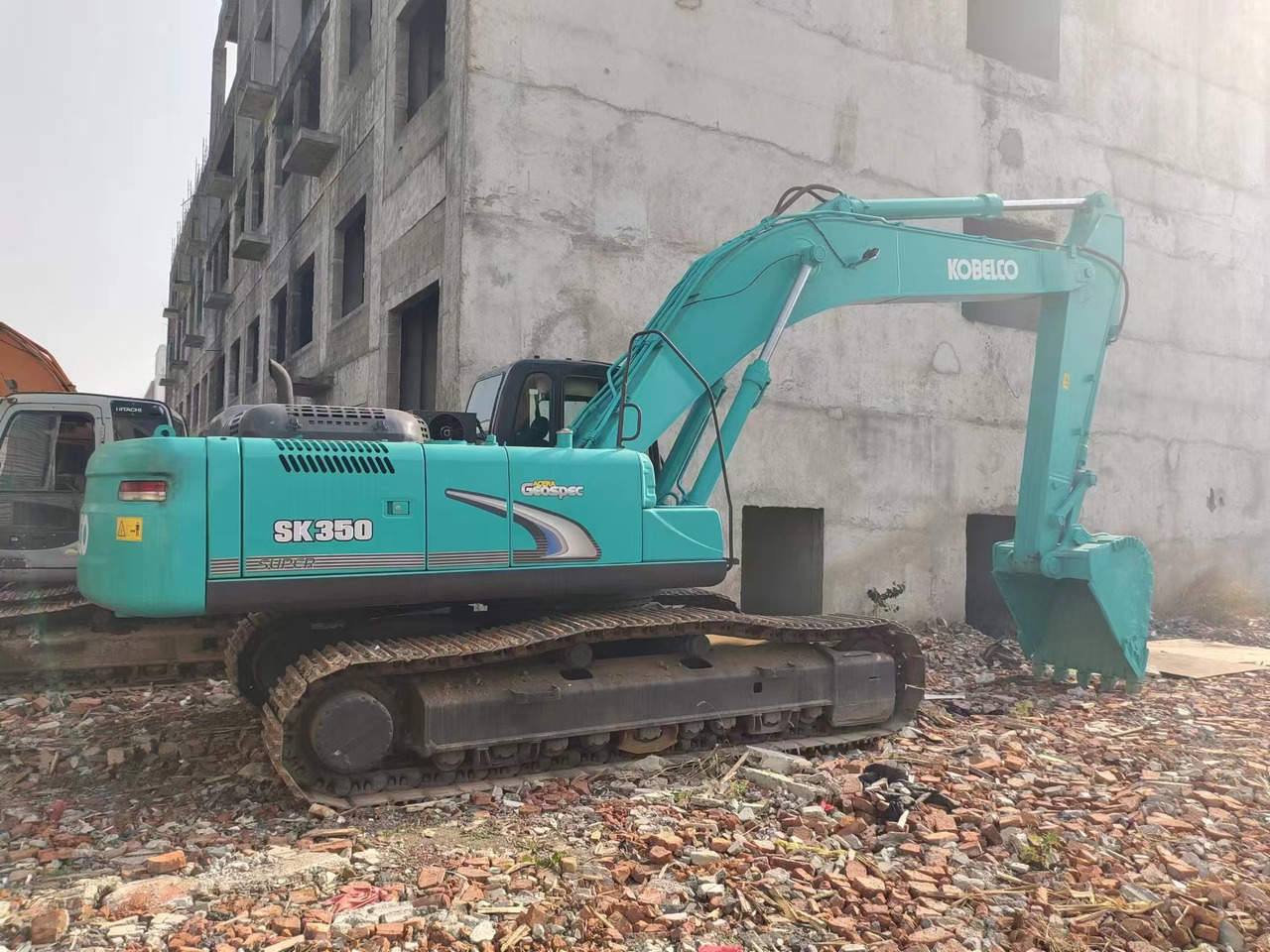 KOBELCO SK350LC-8 - Excavadora de cadenas: foto 1 KOBELCO SK350LC-8 - Excavadora de cadenas: foto 1