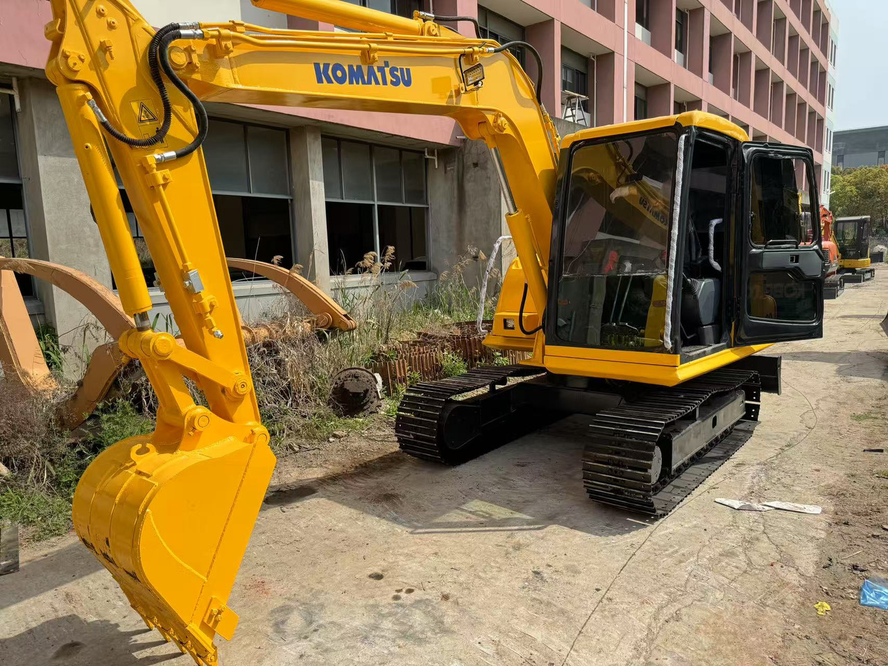 KOMATSU PC60-7 - Miniexcavadora: foto 2 KOMATSU PC60-7 - Miniexcavadora: foto 2