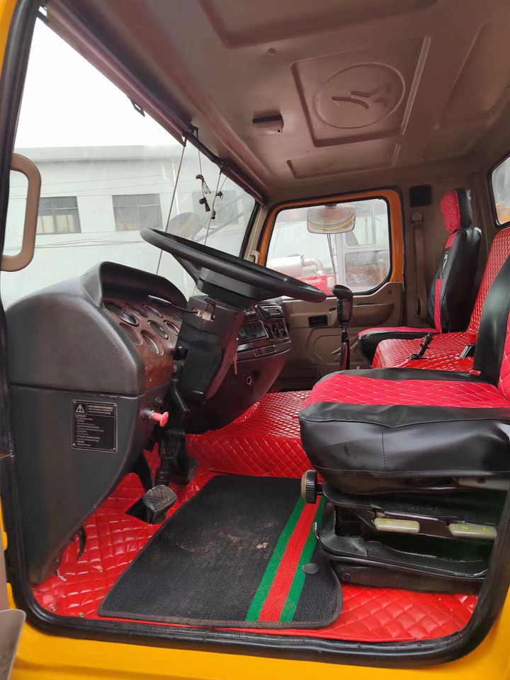 Autogrúa XCMG QY70K good condition QY25K QY50K QY100K QY130K China brand mobile crane: foto 7 Autogrúa XCMG QY70K good condition QY25K QY50K QY100K QY130K China brand mobile crane: foto 7