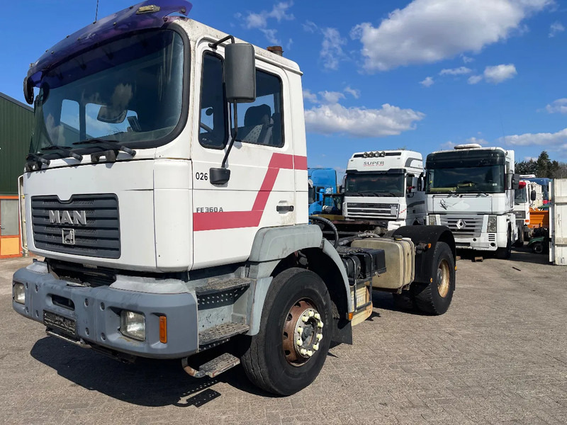 MAN 19 Spring Spring TRACTOR UNIT - Cabeza tractora: foto 3 MAN 19 Spring Spring TRACTOR UNIT - Cabeza tractora: foto 3