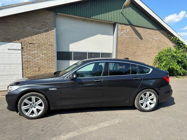 BMW 5-serie GT 535GT - Sedan: foto 1 BMW 5-serie GT 535GT - Sedan: foto 1
