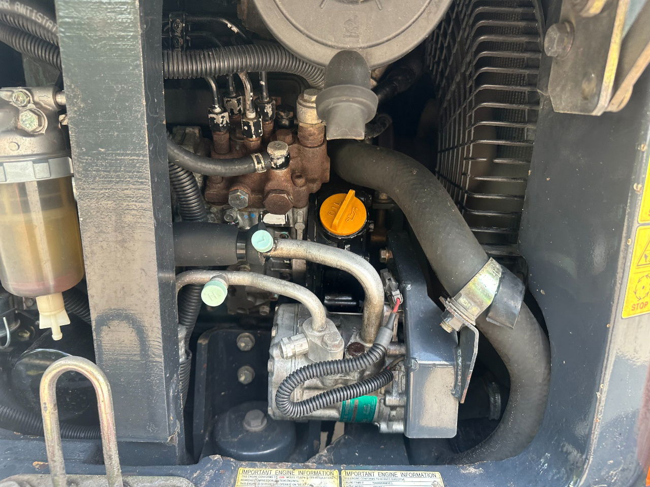 Miniexcavadora Hitachi ZX50U-2 CLR: foto 18 Miniexcavadora Hitachi ZX50U-2 CLR: foto 18