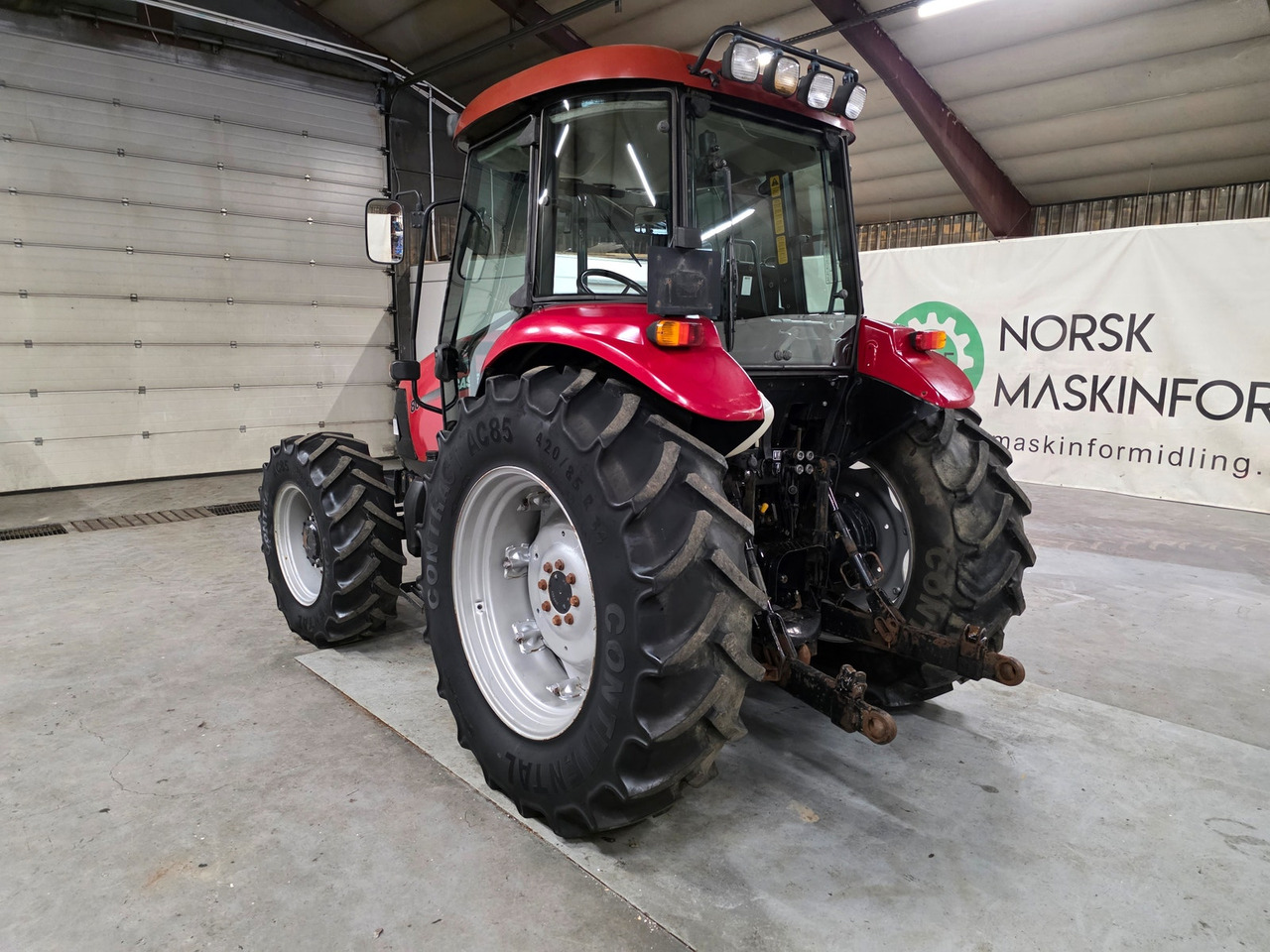 CASE IH JX80 - Tractor: foto 3 CASE IH JX80 - Tractor: foto 3