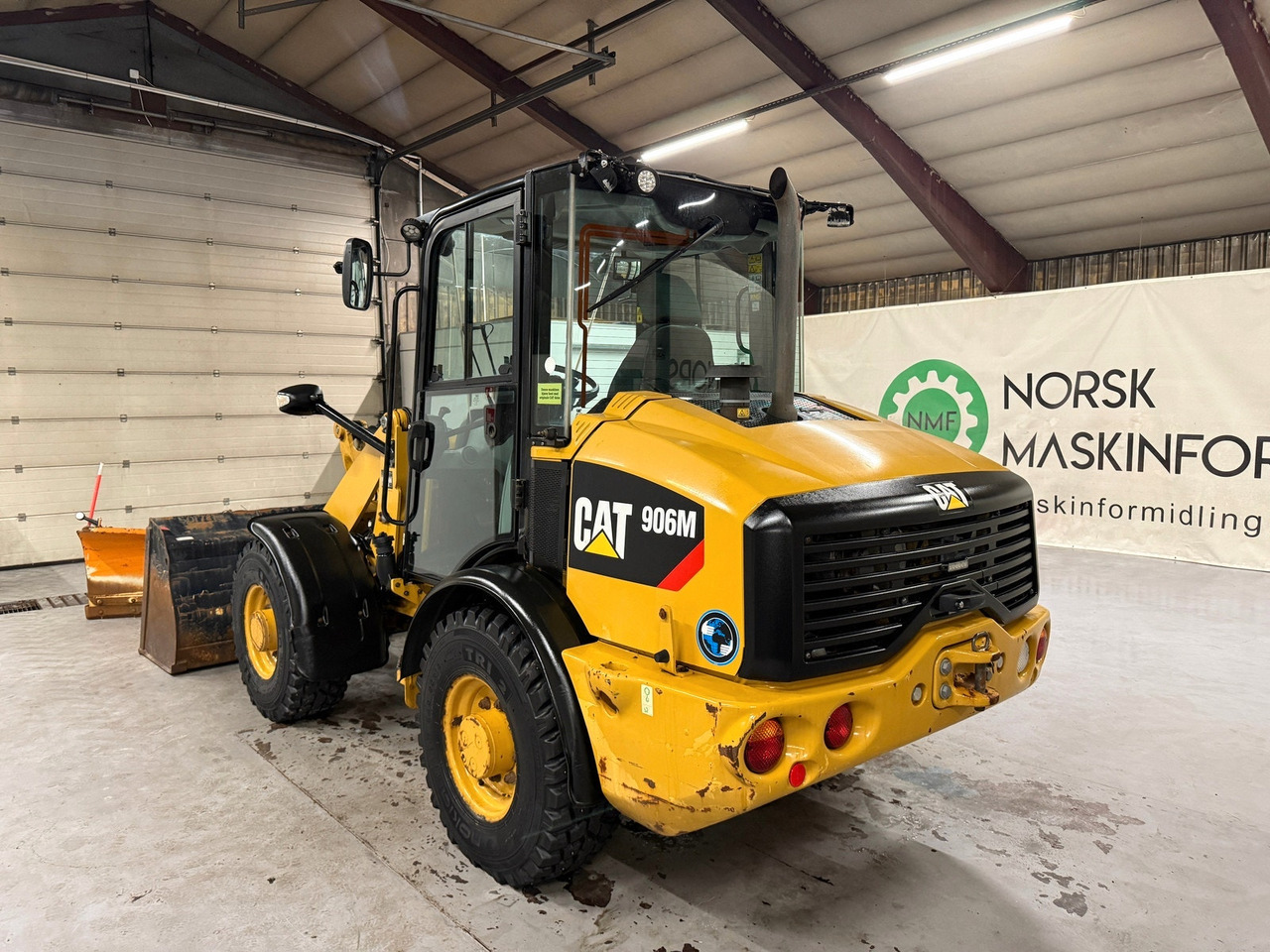 Cat 906M High Flow, 40 km/t med skuff og plog # TIL LEIE# - Cargadora de ruedas: foto 3 Cat 906M High Flow, 40 km/t med skuff og plog # TIL LEIE# - Cargadora de ruedas: foto 3