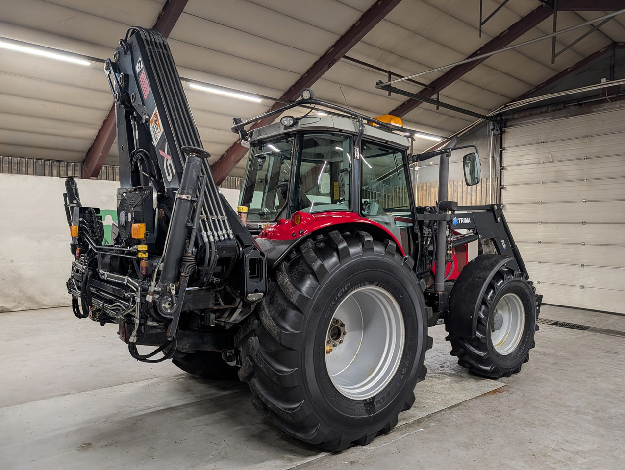 Massey Ferguson 5470 - Tractor: foto 5 Massey Ferguson 5470 - Tractor: foto 5