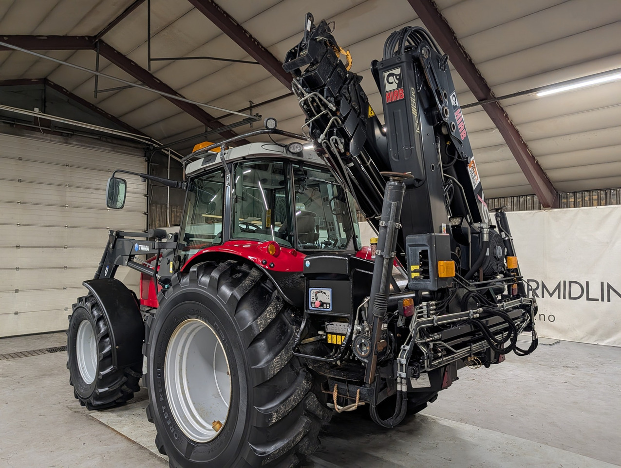 Massey Ferguson 5470 - Tractor: foto 4 Massey Ferguson 5470 - Tractor: foto 4