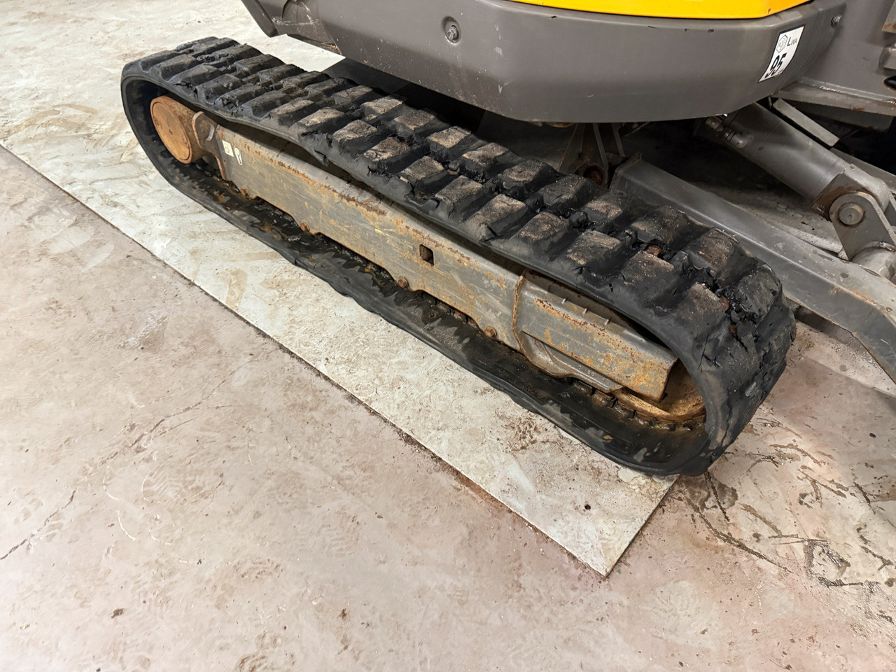 Miniexcavadora Volvo ECR40D MVA FRI: foto 16