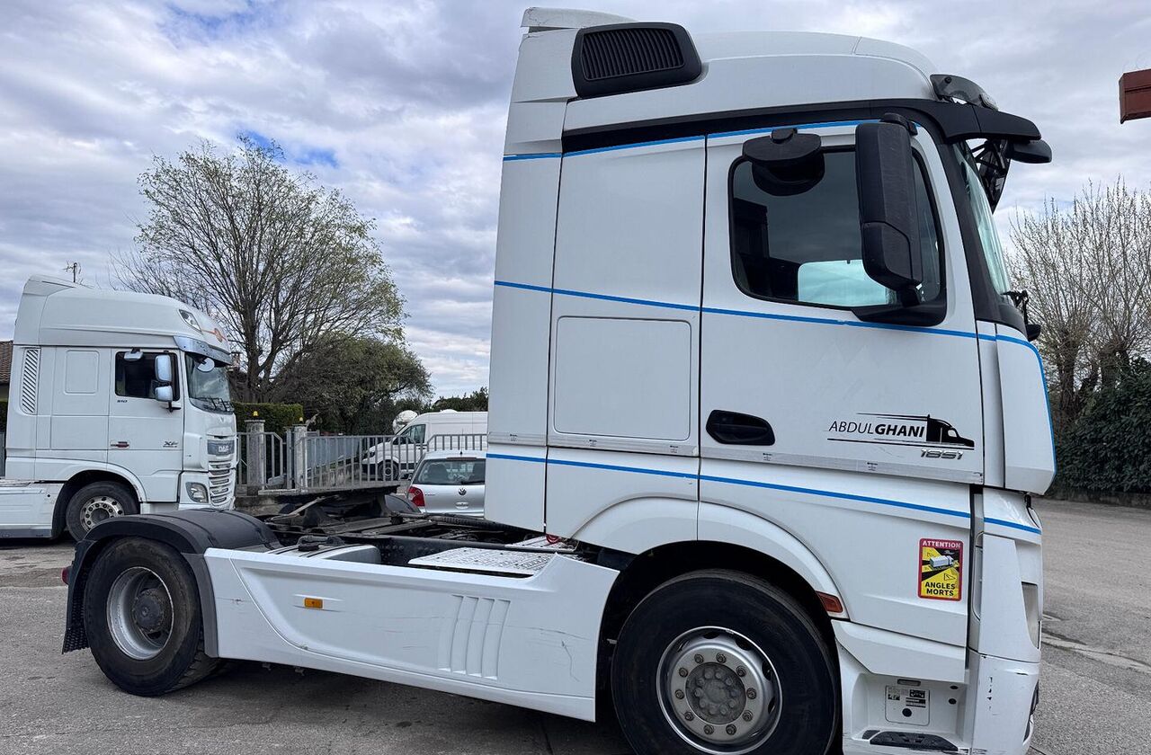 Mercedes Benz Actros 1851 - 2019 - Cabeza tractora: foto 3 Mercedes Benz Actros 1851 - 2019 - Cabeza tractora: foto 3