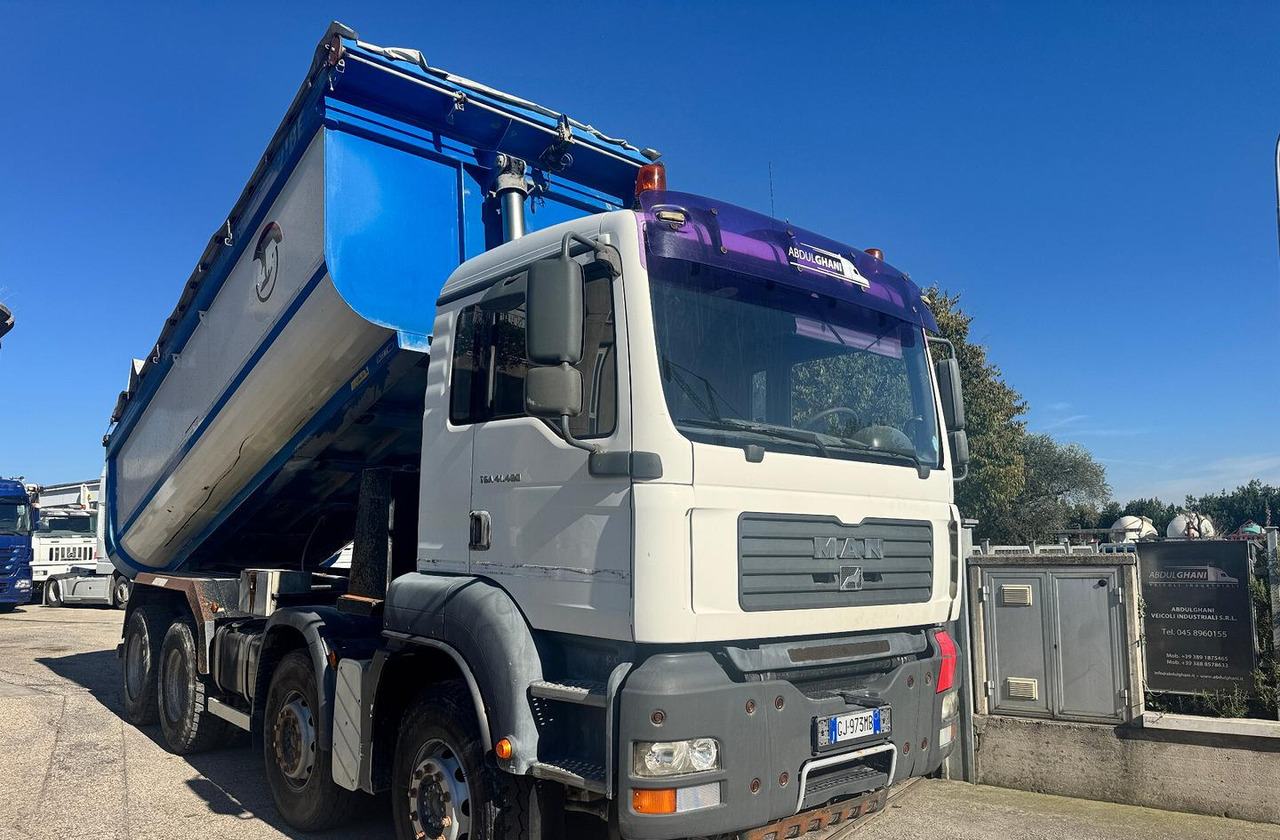 - Volquete camión: foto 2 - Volquete camión: foto 2