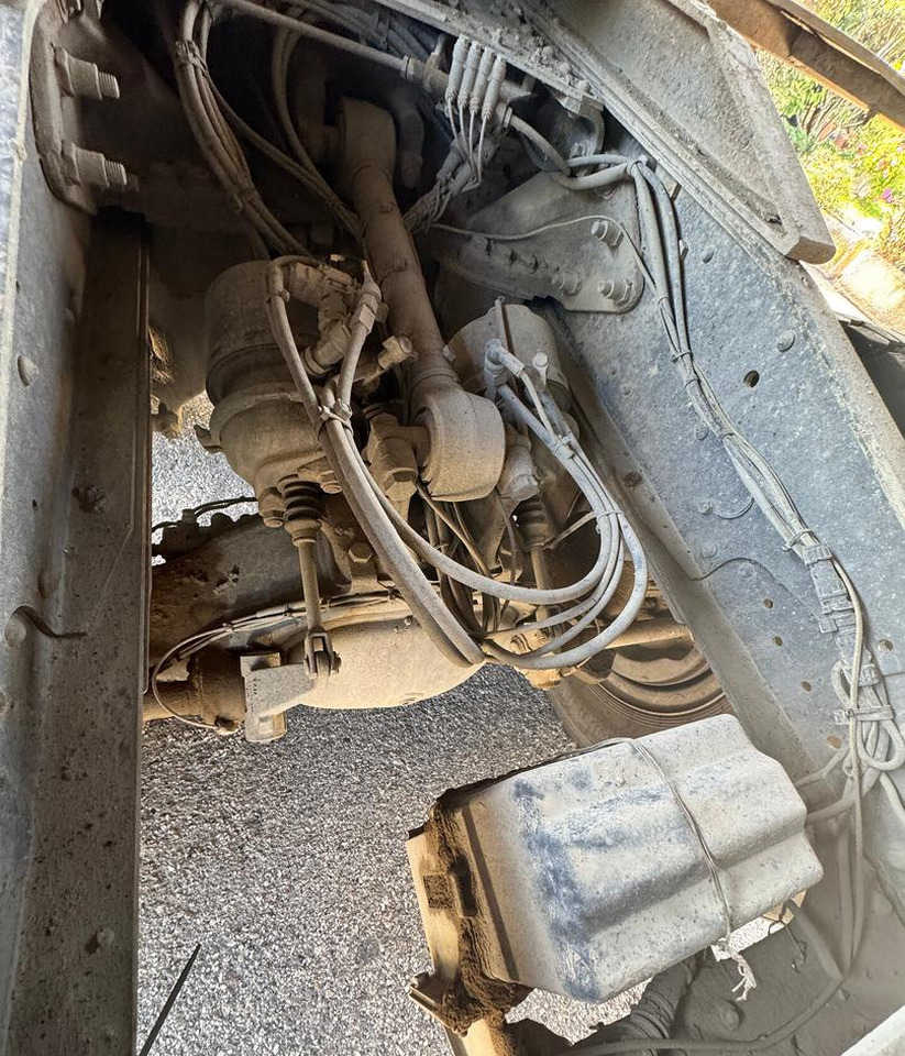 Volquete camión Mercedes Benz SK 2644 ( 6X4 ) V8: foto 15 Volquete camión Mercedes Benz SK 2644 ( 6X4 ) V8: foto 15