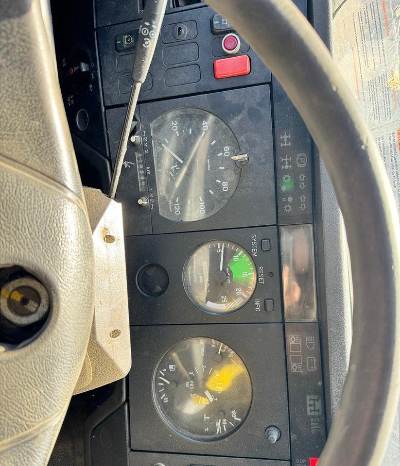 Mercedes Benz SK 2644 ( 6X4 ) V8 - Volquete camión: foto 5 Mercedes Benz SK 2644 ( 6X4 ) V8 - Volquete camión: foto 5