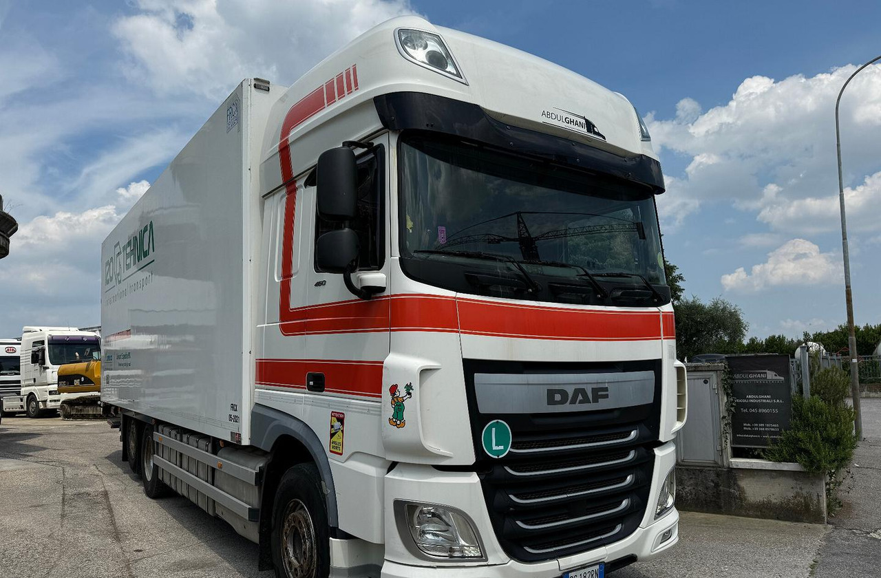 Frigorífico camión Motrice frigo DAF XF 105.460 con Sponda: foto 1