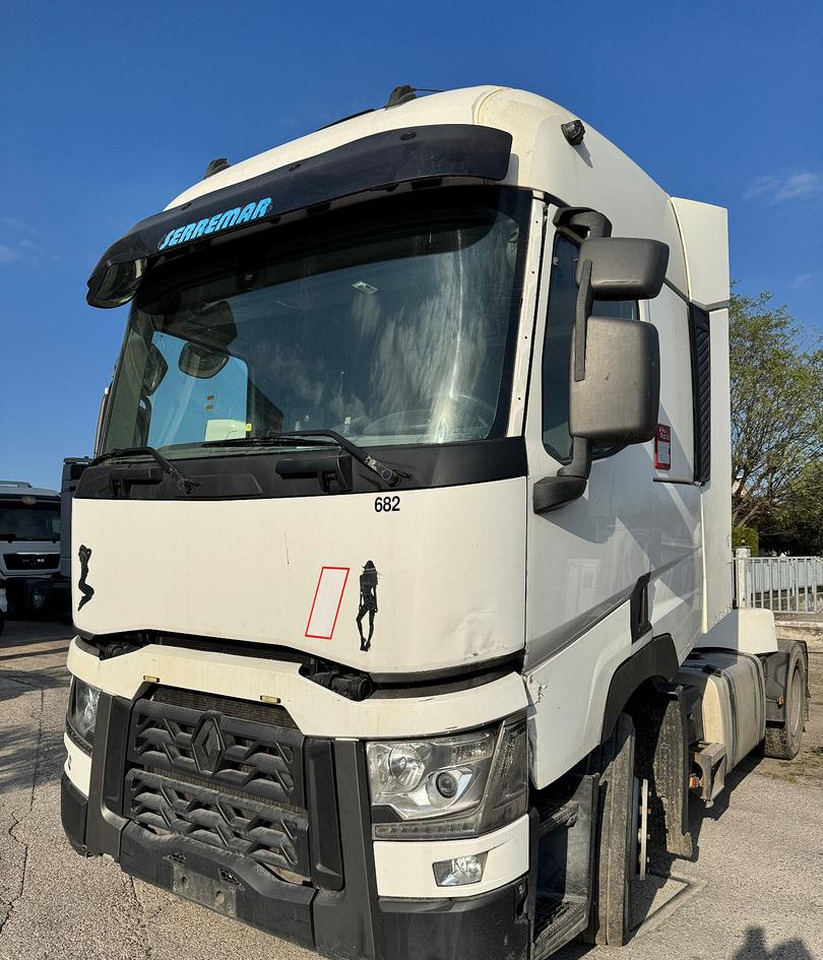 Renault T460 / 2015 / Euro 6 - Otros: foto 3 Renault T460 / 2015 / Euro 6 - Otros: foto 3