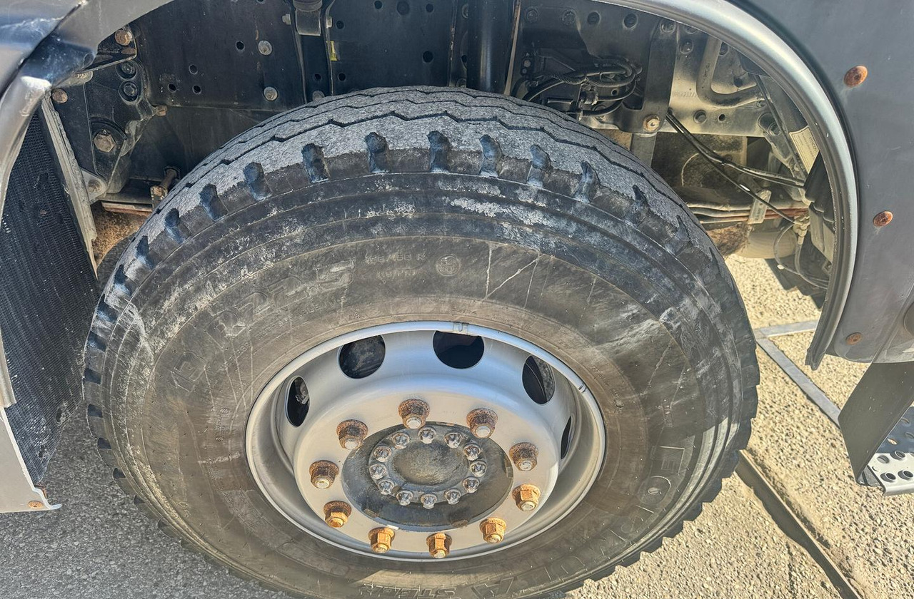 Volquete camión RIBALTABILE MAN TGA 41.480 (8X4): foto 24