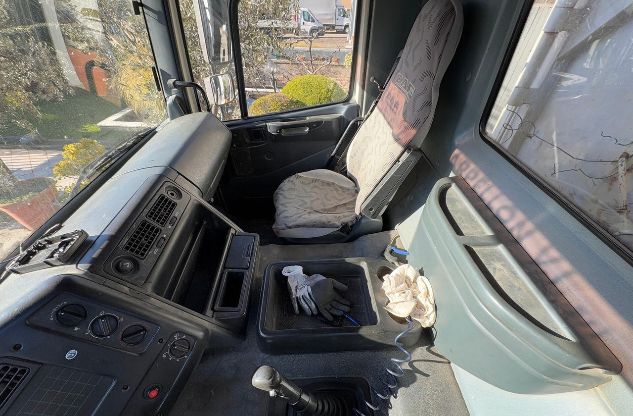 Ribaltabile DAF 85 CF 430 - anno 1999 - Volquete camión: foto 5 Ribaltabile DAF 85 CF 430 - anno 1999 - Volquete camión: foto 5