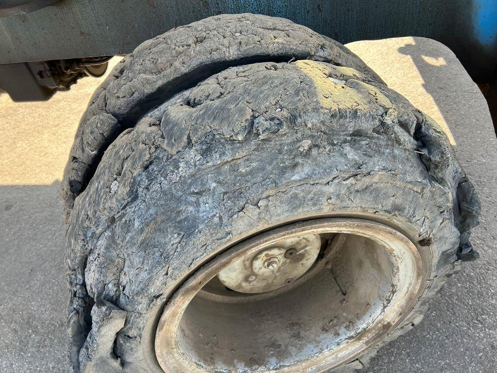 Manipulador de materiales Terex Fuchs MHL350: foto 15