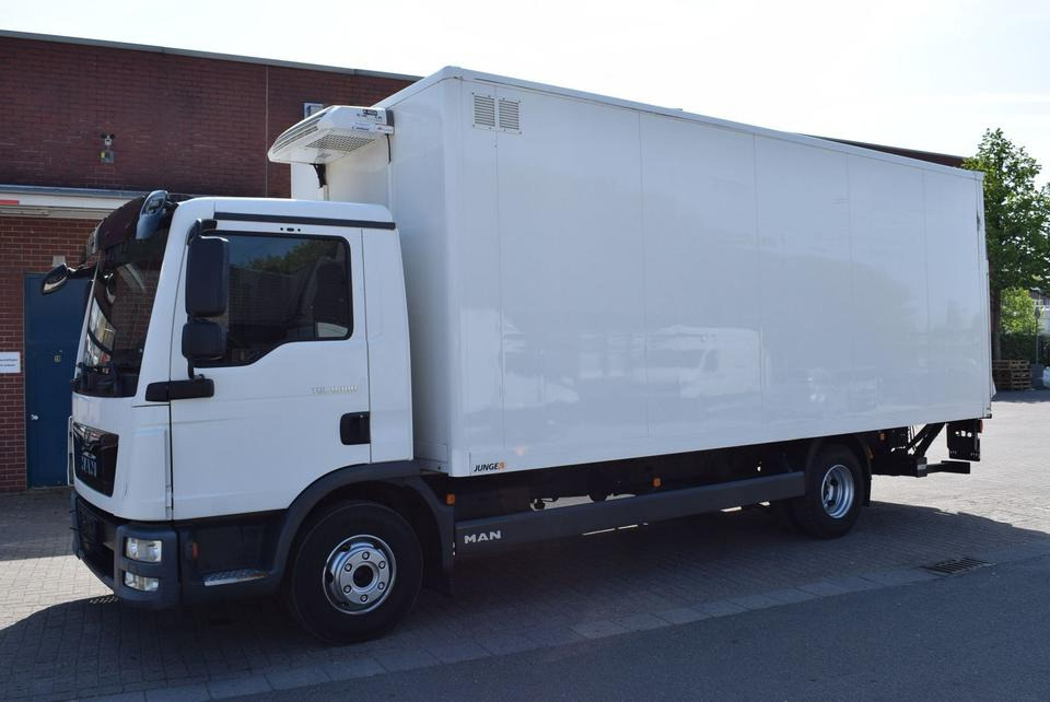 MAN TGL 8.180 Kühlkoffer 6,20mLBW 1000KG Klima - Frigorífico camión: foto 2 MAN TGL 8.180 Kühlkoffer 6,20mLBW 1000KG Klima - Frigorífico camión: foto 2